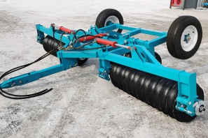 1YZ-3.9A型液壓折疊鎮壓器